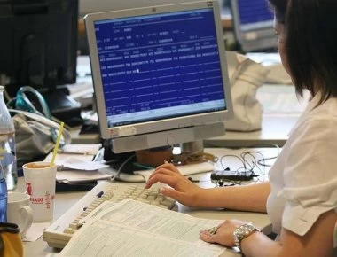 Έρχονται αλλαγές στην Εφορία: Νέα ηλεκτρονικά τιμολόγια και βιβλία πριν το τέλος του 2019